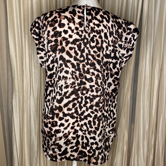 The Limited | Leopard Print Top - Picture 3 of 11